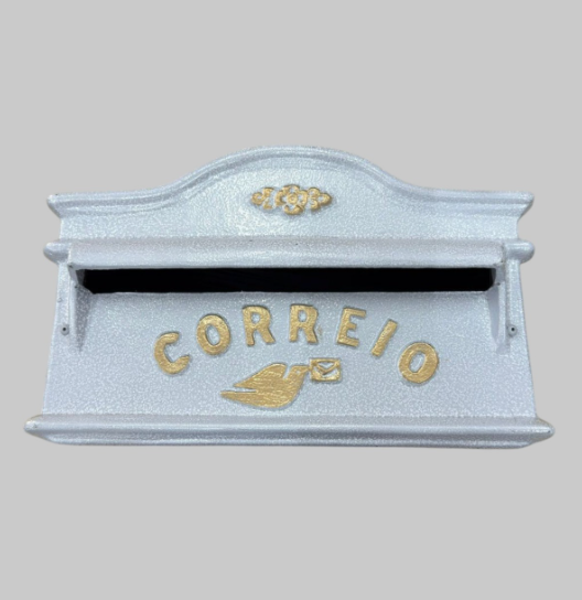 CAIXA DE CORREIO DAMA HORIZONTAL BRANCA COM OURO